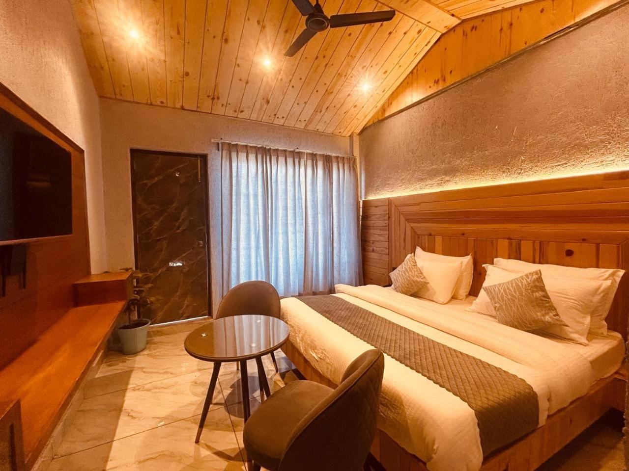 Living On The Edge A Luxury Stay Mussoorie Kültér fotó