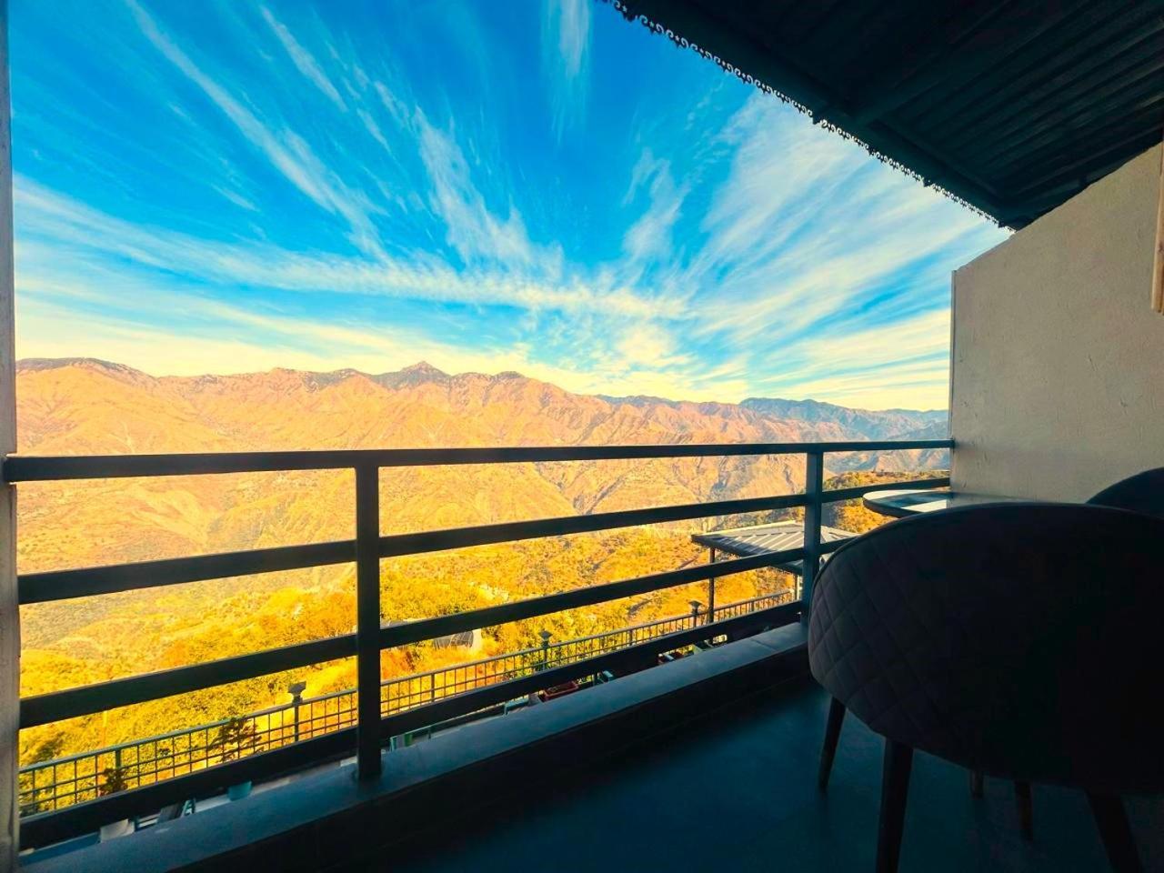 Living On The Edge A Luxury Stay Mussoorie Kültér fotó