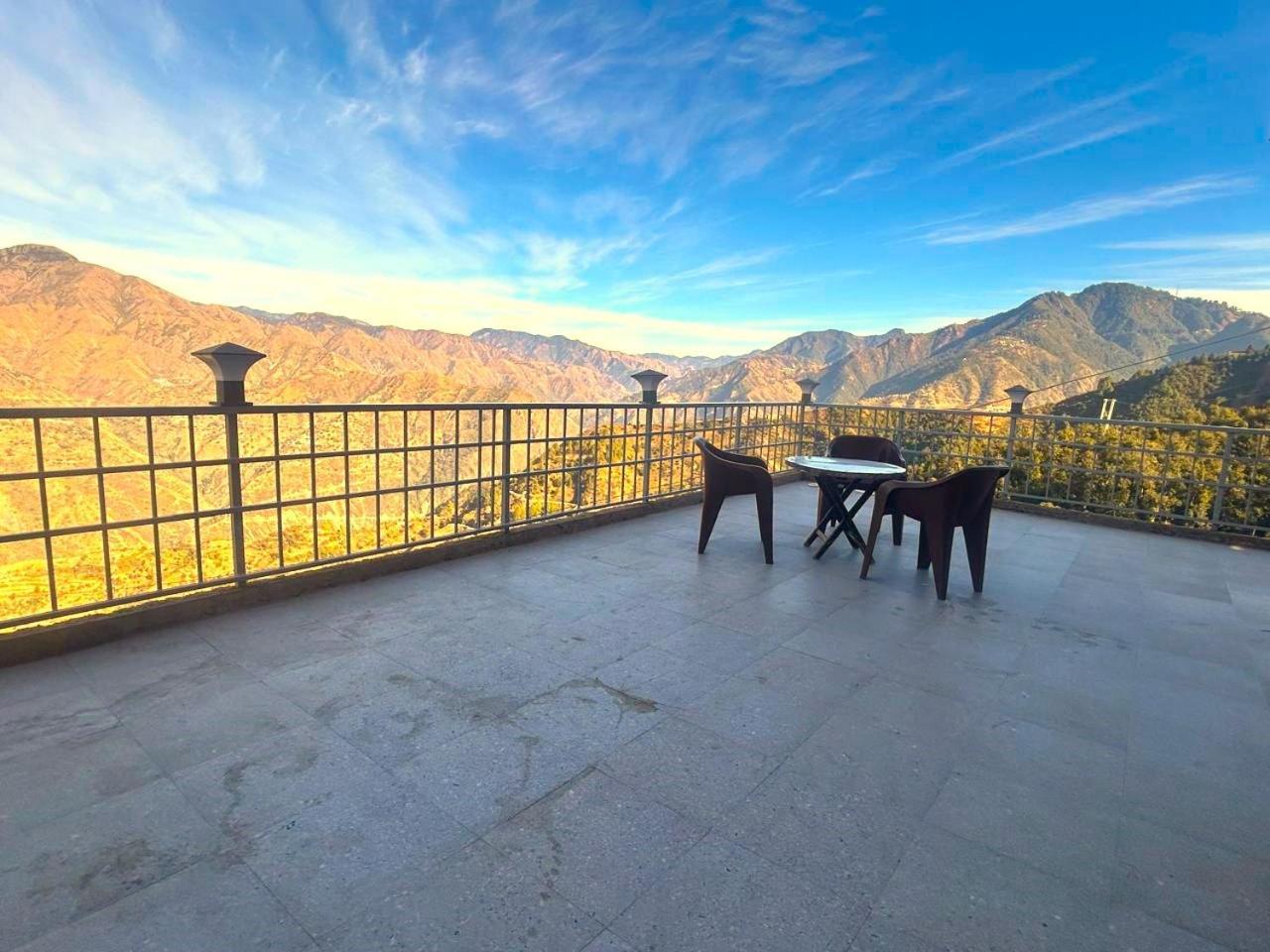 Living On The Edge A Luxury Stay Mussoorie Kültér fotó