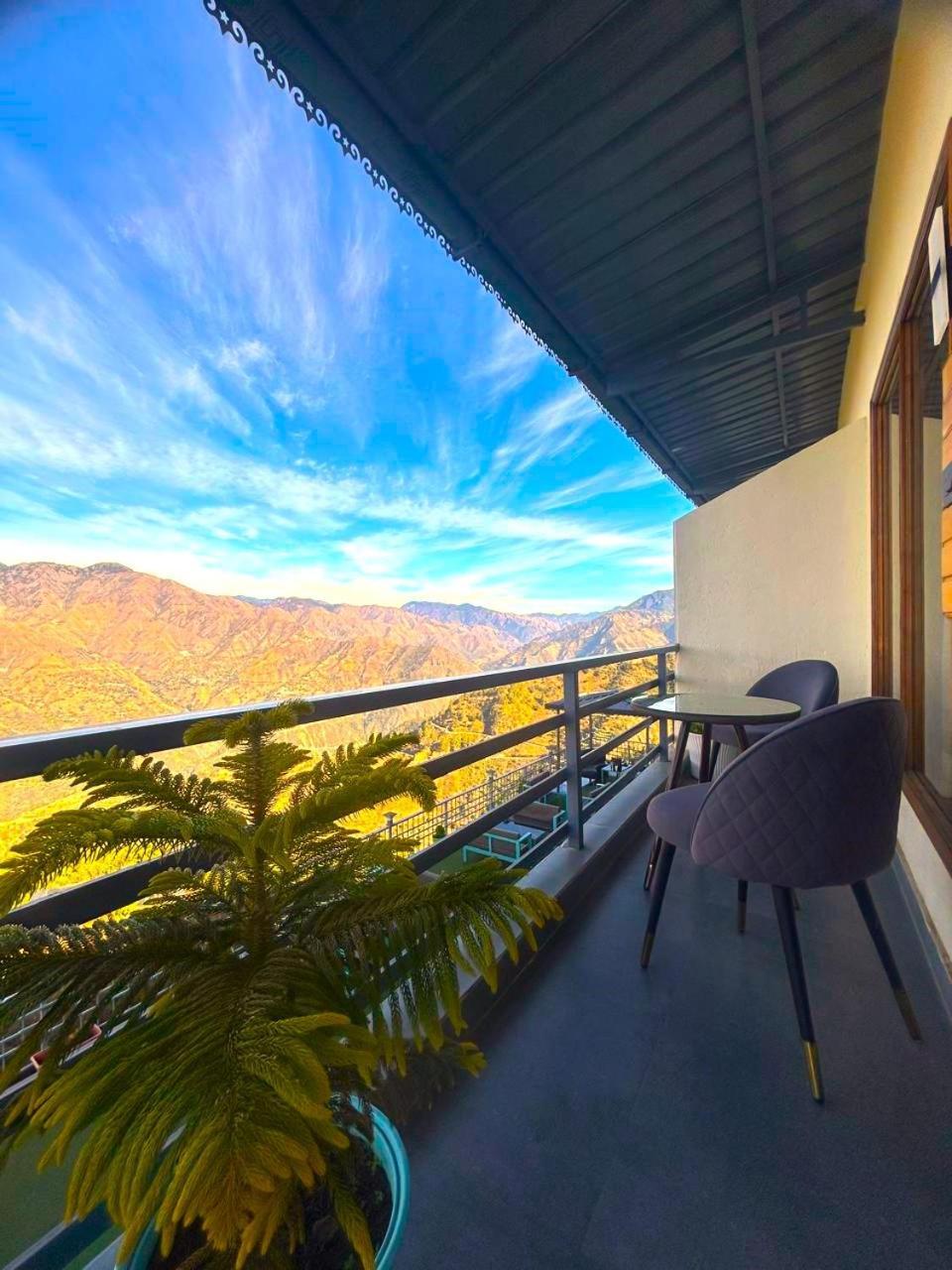 Living On The Edge A Luxury Stay Mussoorie Kültér fotó